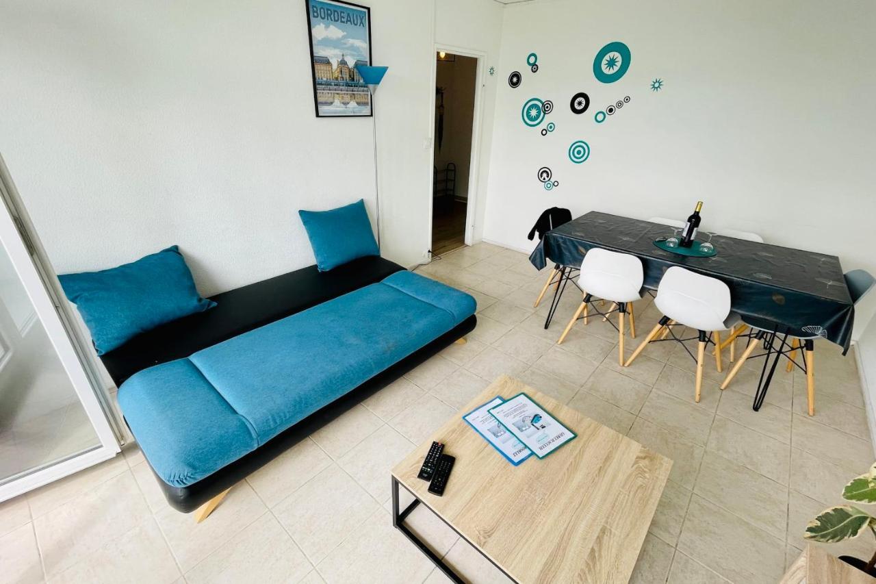 Luminous Apartment With Parking Near The City Center Cenon Exterior photo